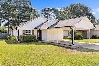 4114 Alberta St, Longview, TX 75605