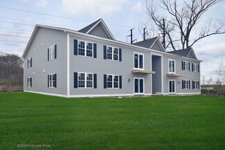 901 Graycoach Ln Unit 901, Cranston, RI 02921