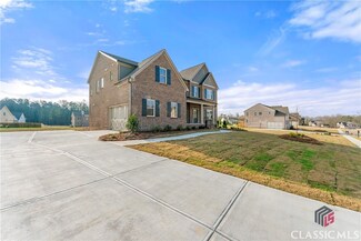 2175 Stonewood Field Rd, Bishop, GA 30621