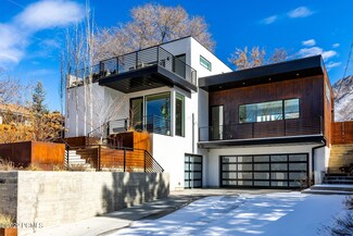 4963 S Holladay Blvd, Holladay, UT 84117