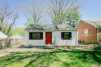 3018 S 42nd St, Lincoln, NE 68506