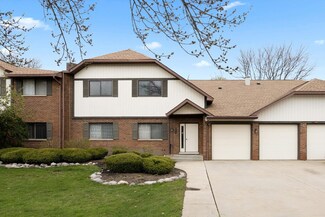 205 Walters Ln Unit 2B, Itasca, IL 60143
