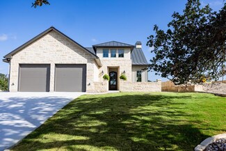 1059 Albatross Way E, Kerrville, TX 78028