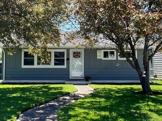 2309 W Memorial Dr, Muncie, IN 47302