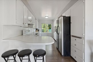 1109 A St, Redding, CA 96002