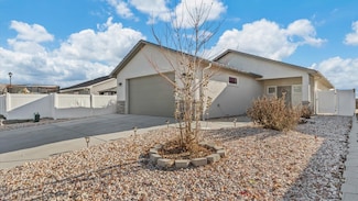 3045 Red Pear Dr, Grand Junction, CO 81504