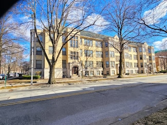 1038 Washington Blvd Unit 1, Oak Park, IL 60302