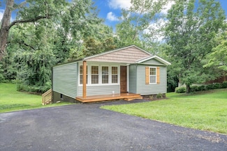 325 Raleigh Ave, Vinton, VA 24179