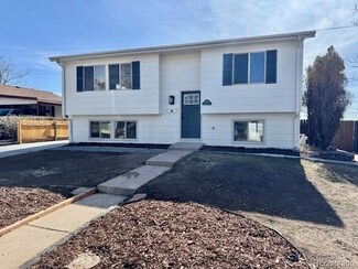 4220 S Dale Ct, Englewood, CO 80110