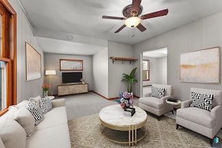 805 W 13th St, Sioux Falls, SD 57104