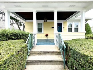 12 Buckthorne Ave, East Providence, RI 02915