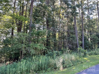 0 Brookgreen Dr, Dallas, NC 28034