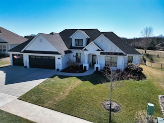 2604 Baxley Dr, Columbia, MO 65201