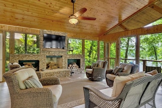 67 County Road 3148, Houston, AL 35572