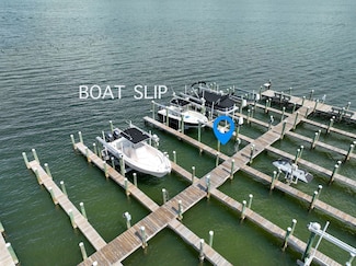 1418 Sonata Ct, Navarre, FL 32566