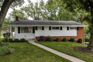 433 Wyndhurst Dr, Coraopolis, PA 15108
