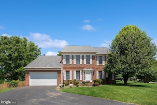 893 Broad Oaks Dr, Herndon, VA 20170