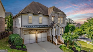 11760 Stratham Dr, Alpharetta, GA 30009
