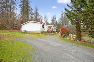 218 Hessar St, Grants Pass, OR 97527