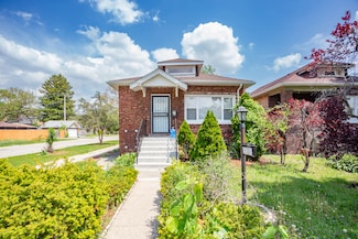 2101 S 7th Ave, Maywood, IL 60153