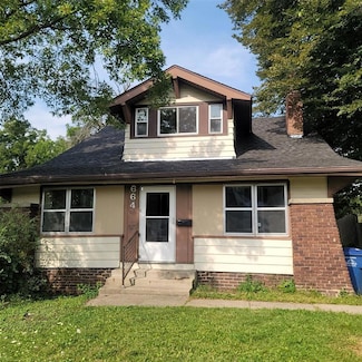 664 31st St, Des Moines, IA 50312