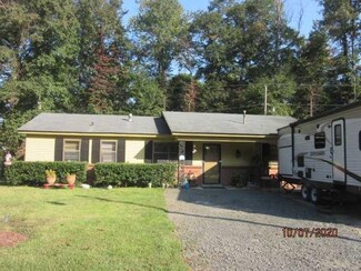 3416 Pine Cone Dr, Little Rock, AR 72209