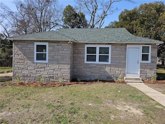 2071 Foster Ln, Mobile, AL 36605