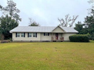 418 E 3rd St, Adel, GA 31620