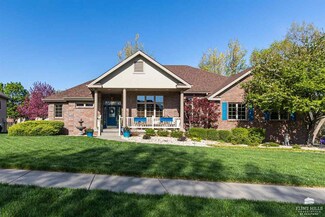 2404 Hillview Dr, Manhattan, KS 66502