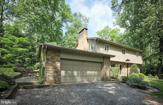 6189 Greenhill Rd, New Hope, PA 18938