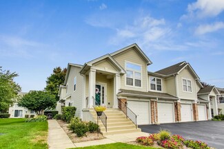 1182 Hawthorne Ln Unit 12039, Elk Grove Village, IL 60007