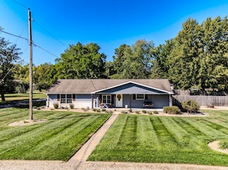 18901 N Wheeling Ave, Gaston, IN 47342