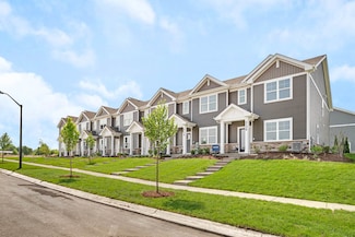 2242 Barbera Dr, Oswego, IL 60543