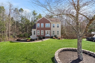 29 Regatta Dr, Attleboro, MA 02703