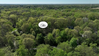 1192 Stags Leap Ln, Ann Arbor, MI 48103