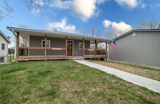 1620 S 7th St, Atchison, KS 66002