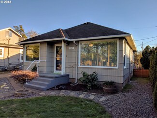 2509 E 35th St, Vancouver, WA 98663