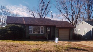 1846 Simmons St, Salina, KS 67401