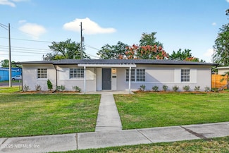 5437 Attleboro St, Jacksonville, FL 32205