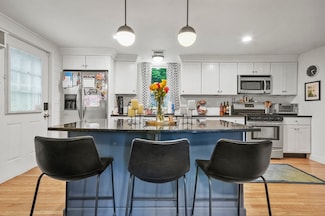 161 Elm St Unit A, Amesbury, MA 01913