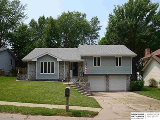 14869 Harvey Oaks Ave, Omaha, NE 68144