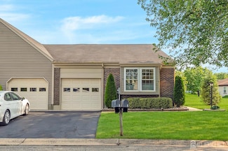 3 William Harrison Dr Unit A, Monroe Township, NJ 08831