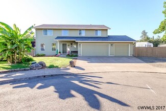 320 Sunnymeade Ct, Jefferson, OR 97352