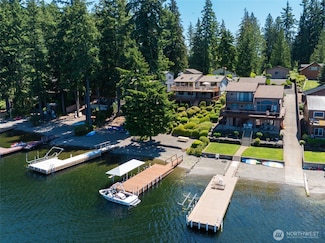 2521 E Mason Lake Dr E, Grapeview, WA 98546