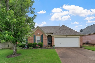 6975 Country Walk Dr, Cordova, TN 38018