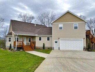 121 Cumberland Caverns Rd, McMinnville, TN 37110