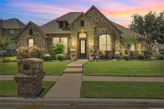 7000 Reatta Ct, North Richland Hills, TX 76182
