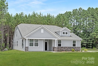 700 Sunset Pointe Dr, Salisbury, NC 28146