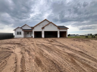 20689 Tamarack St NW, Oak Grove, MN 55011