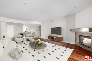 8788 Shoreham Dr Unit 23, West Hollywood, CA 90069